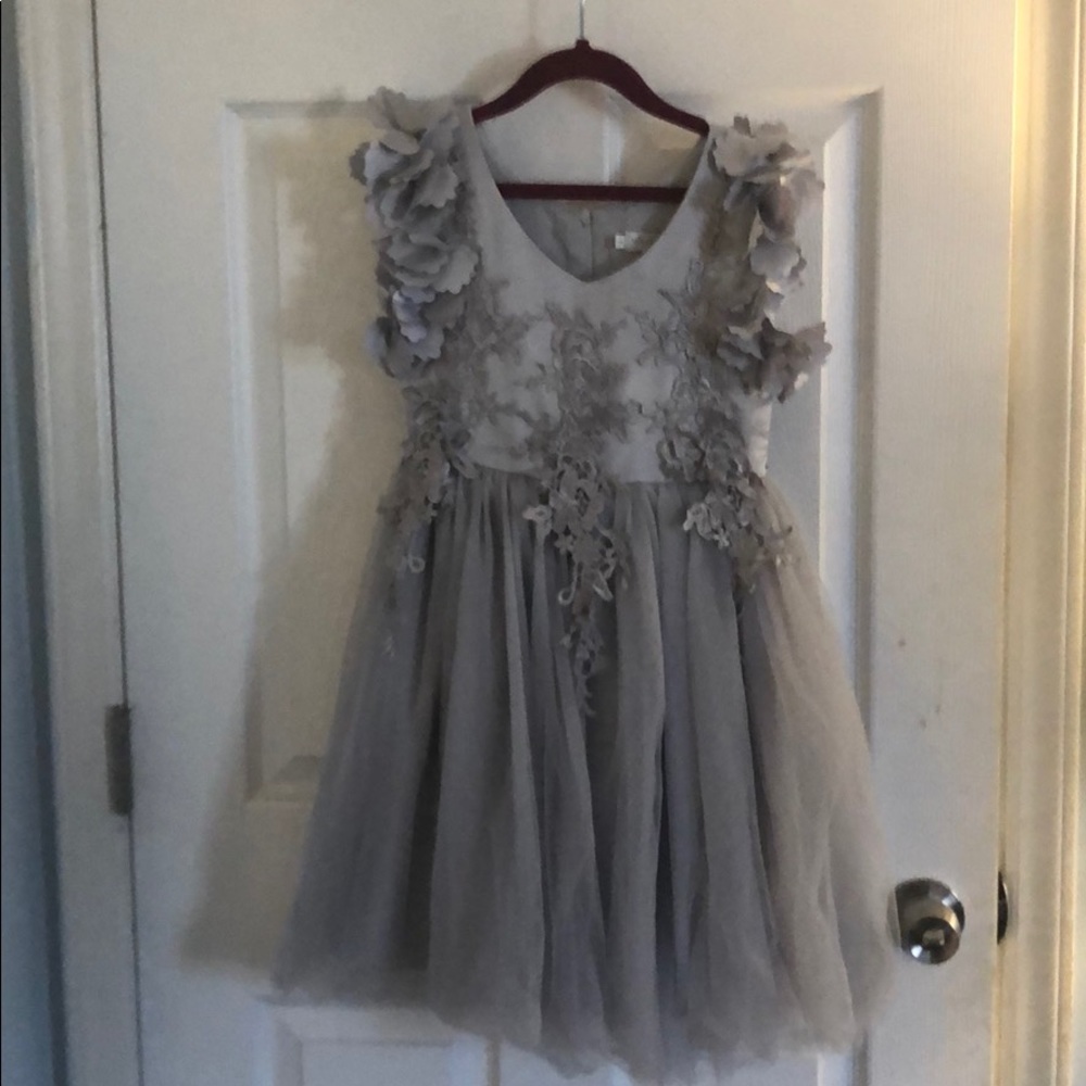 Girls dress